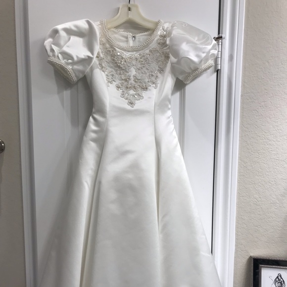 Beautiful Junior bridesmaids dress